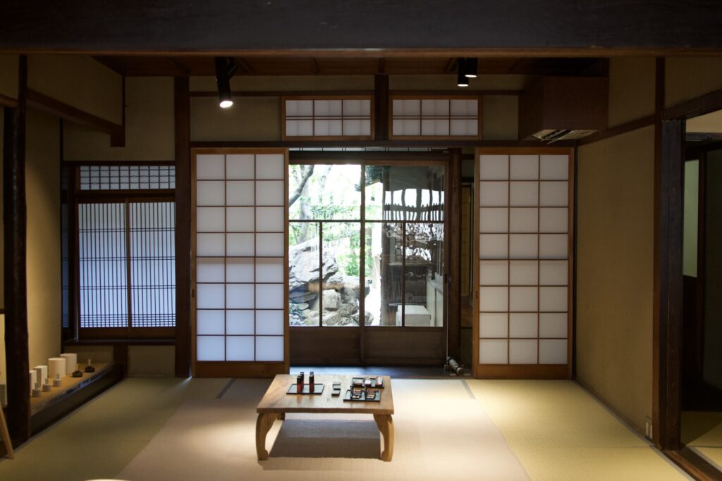京町家の和室を活かしたお匙 京都のGALLERY